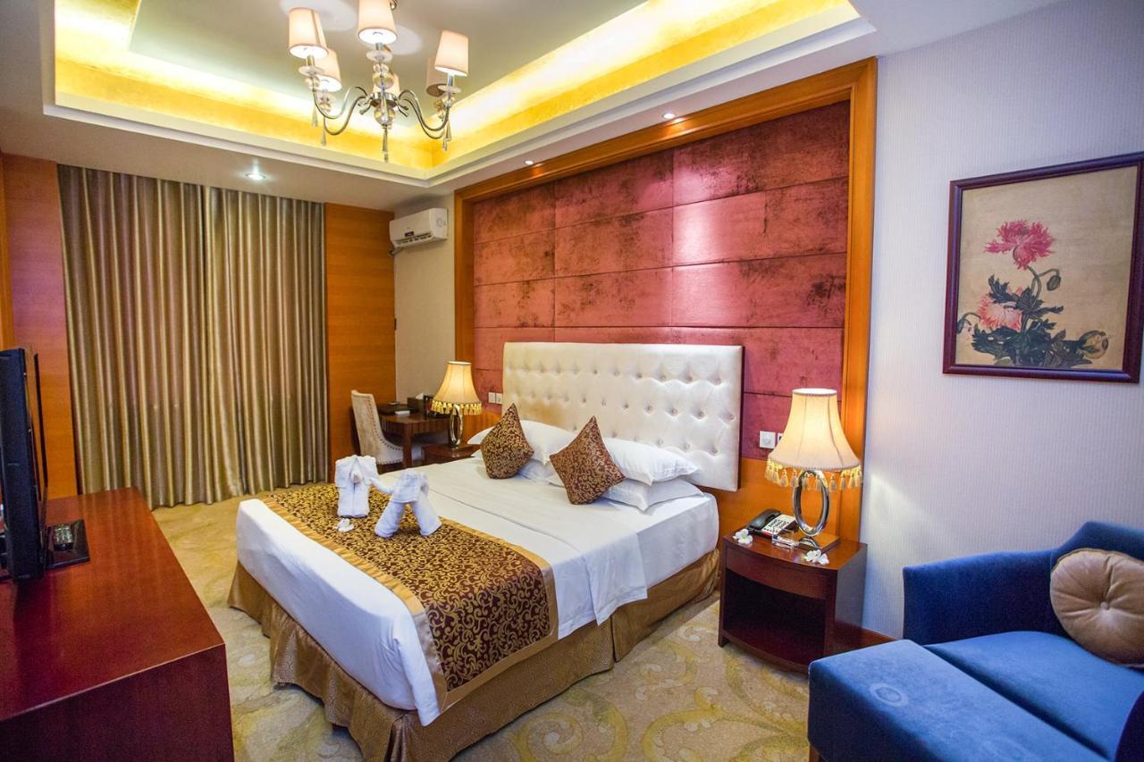 Dork Jumpa Hotel В'єнтьян Екстер'єр фото