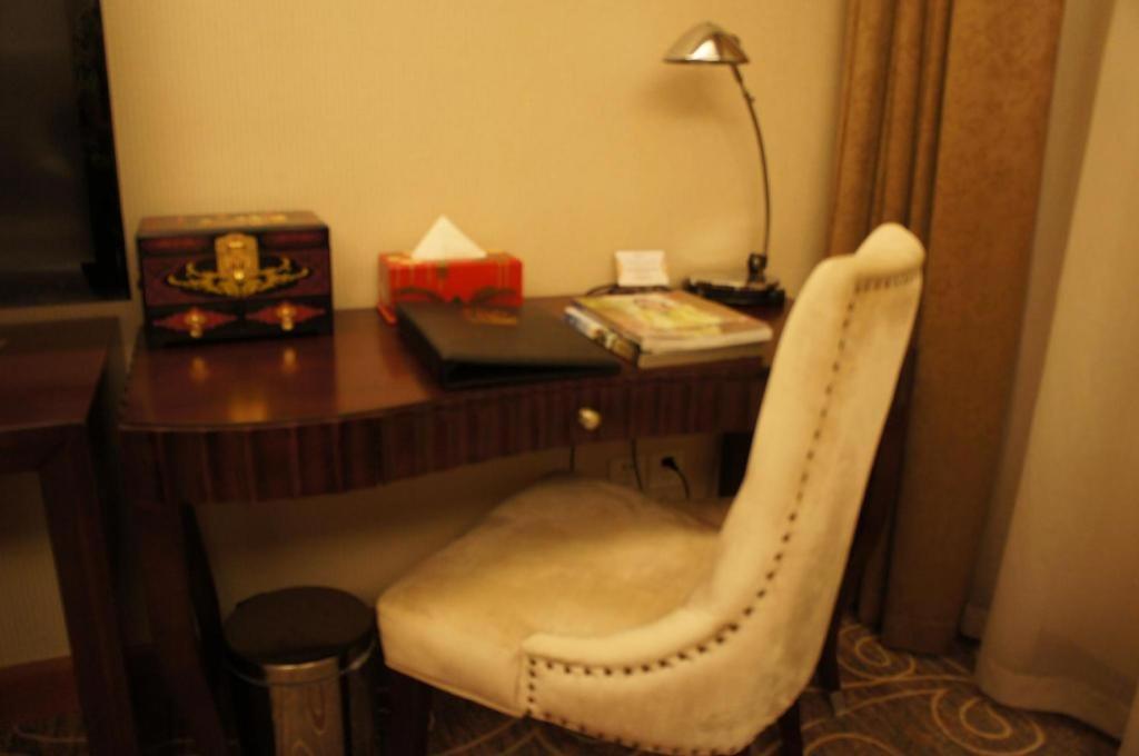 Dork Jumpa Hotel В'єнтьян Екстер'єр фото