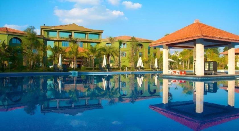 Dork Jumpa Hotel В'єнтьян Екстер'єр фото